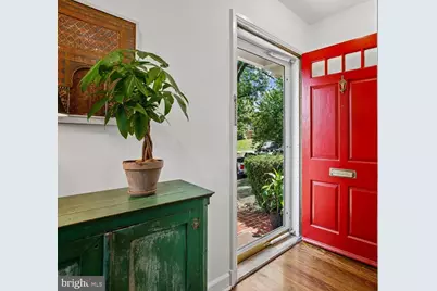 2840 S Buchanan Street, Arlington, VA 22206 - Photo 3