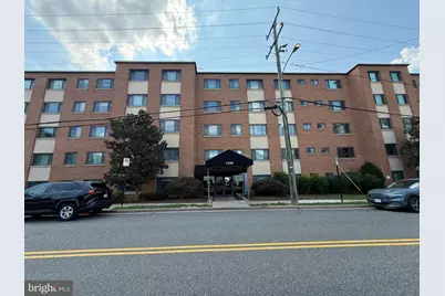 1300 S Arlington Ridge Road #512, Arlington, VA 22202 - Photo 17