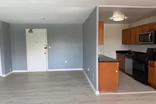 1300 S Arlington Ridge Rd, Arlington, VA 22202 - Photo 13