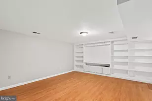 1200 N Roosevelt St, Arlington, VA 22205 - Photo 15