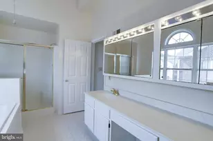 3050 S Glebe Rd, Arlington, VA 22206 - Photo 23