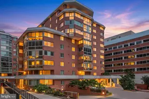 1001 N Vermont St, Arlington, VA 22201 - Photo 29