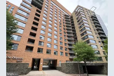 2001 15th Street N #619, Arlington, VA 22201 - Photo 3