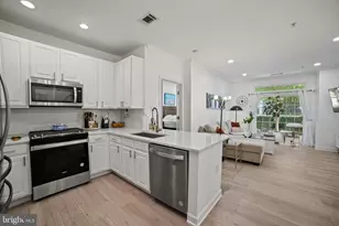 2055 26th St S, Arlington, VA 22206 - Photo 9