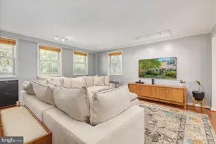 103 N George Mason Dr, Arlington, VA 22203 - Photo 5