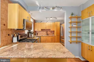 103 N George Mason Dr, Arlington, VA 22203 - Photo 3