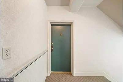 4707 29th Street S #B2, Arlington, VA 22206 - Photo 3