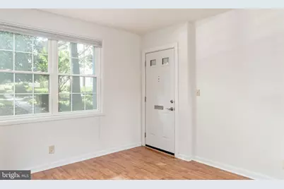 2731 S Walter Reed Drive #C, Arlington, VA 22206 - Photo 3