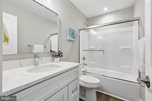 735 N George Mason Dr, Arlington, VA 22203 - Photo 37
