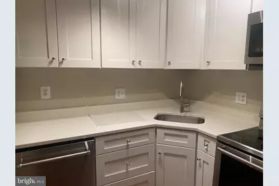 1905 N Rhodes Street #34, Arlington, VA 22201 - Photo 21