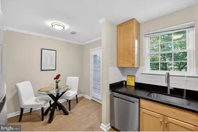 4626 28th Road S #D, Arlington, VA 22206 - Photo 7