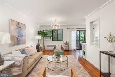 1577 N Colonial Terrace #305-Y, Arlington, VA 22209 - Photo 3