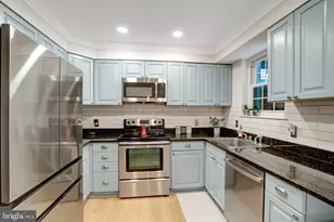 2637 S Walter Reed Dr, Arlington, VA 22206 - Photo 19