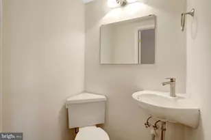 2130 Military Rd, Arlington, VA 22207 - Photo 13