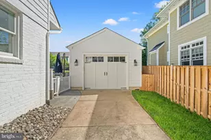 3519 N Ohio St, Arlington, VA 22207 - Photo 3