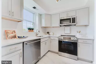 3050 S Abingdon Street #C1, Arlington, VA 22206 - Photo 17
