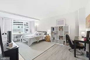 1121 Arlington Blvd, Arlington, VA 22209 - Photo 3