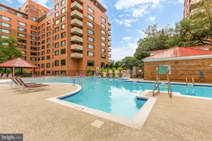 1021 Arlington Blvd, Arlington, VA 22209 - Photo 23