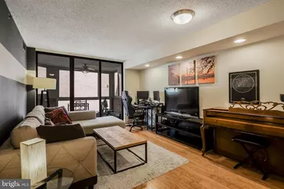 1001 N Vermont Street #413, Arlington, VA 22201 - Photo 1