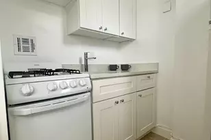 1121 Arlington Blvd, Arlington, VA 22209 - Photo 9