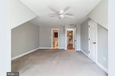 2270 S Garfield Street #4, Arlington, VA 22206 - Photo 17