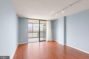 1024 N Utah St, Arlington, VA 22201 - Photo 13