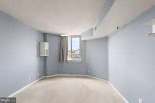 1024 N Utah St, Arlington, VA 22201 - Photo 17