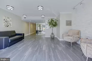1401 N Rhodes St, Arlington, VA 22209 - Photo 3