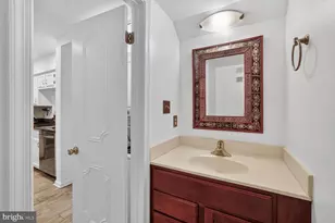 1414 12th St N, Arlington, VA 22209 - Photo 13
