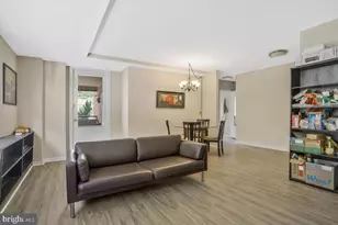 1121 Arlington Blvd, Arlington, VA 22209 - Photo 3