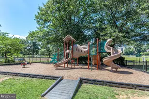 1121 Arlington Blvd, Arlington, VA 22209 - Photo 29
