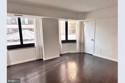 1200 Crystal Drive #214, Arlington, VA 22202 - Photo 7