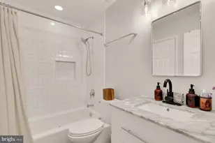 2536 S Walter Reed Dr, Arlington, VA 22206 - Photo 15