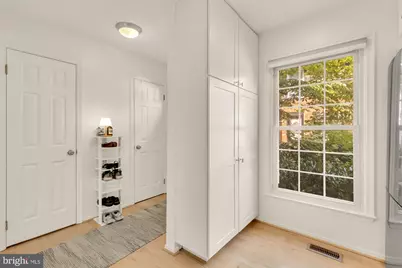 2536 S Walter Reed Drive #D, Arlington, VA 22206 - Photo 5