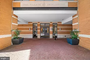 2720 S Arlington Mill Dr, Arlington, VA 22206 - Photo 3