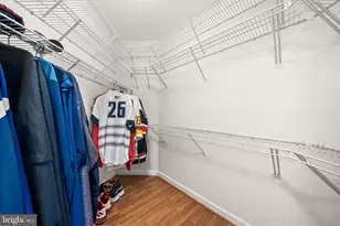 2720 S Arlington Mill Dr, Arlington, VA 22206 - Photo 23