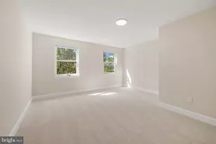 2907 16th Rd S, Arlington, VA 22204 - Photo 17