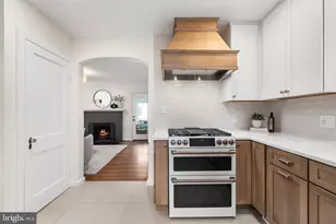 3626 6th St S, Arlington, VA 22204 - Photo 7