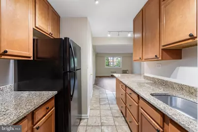 4402 N Pershing Drive #1, Arlington, VA 22203 - Photo 9