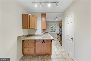 4402 N Pershing Dr, Arlington, VA 22203 - Photo 7