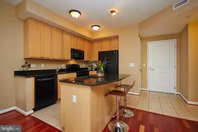 2720 S Arlington Mill Drive #706, Arlington, VA 22206 - Photo 3
