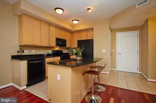 2720 S Arlington Mill Dr, Arlington, VA 22206 - Photo 3