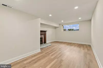 1006 26th Street S, Arlington, VA 22202 - Photo 35