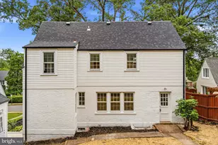1006 26th St S, Arlington, VA 22202 - Photo 41