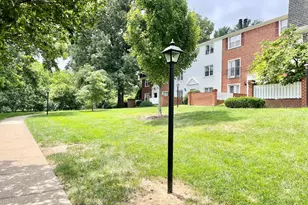 2713 S Walter Reed Dr, Arlington, VA 22206 - Photo 5