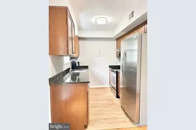 2713 S Walter Reed Drive #B, Arlington, VA 22206 - Photo 13