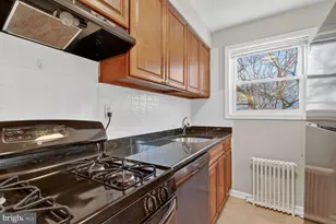 1410 Quinn St, Arlington, VA 22209 - Photo 7