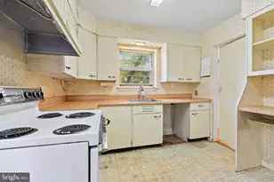 623 29th St S, Arlington, VA 22202 - Photo 13