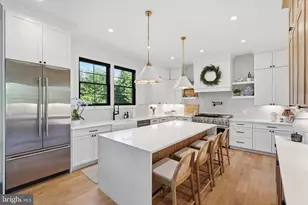 6026 Little Falls Rd, Arlington, VA 22207 - Photo 11
