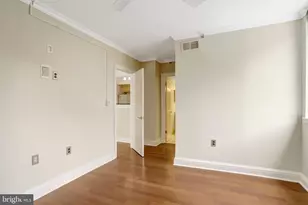 1001 N Randolph St, Arlington, VA 22201 - Photo 23